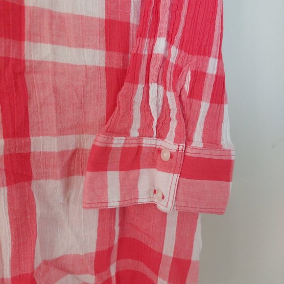 St. John's Bay Tonic Blouse, Pink & White Plaid Shirt With a V-neckline Size L - Picture 2 of 10